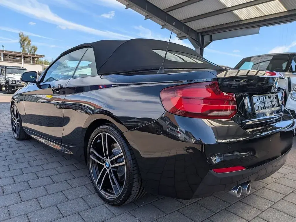 Gebraucht BMW 220 M Sport 184 PS (135 kW) 2021 Schwarz Cabrio