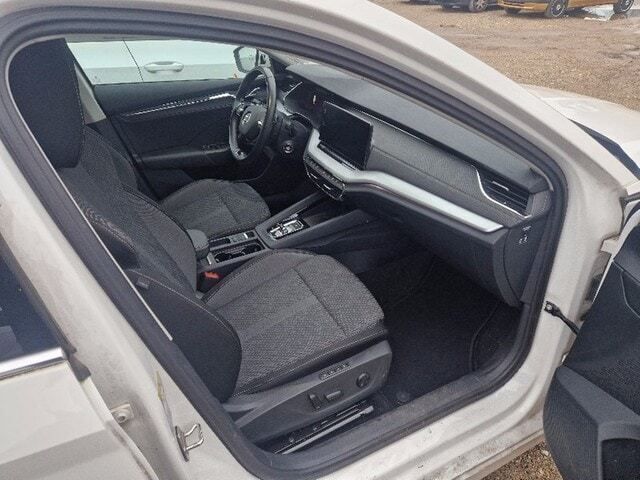 Gebraucht Skoda Octavia First Edition 150 PS (110 kW) 2020 Weiß Kombi