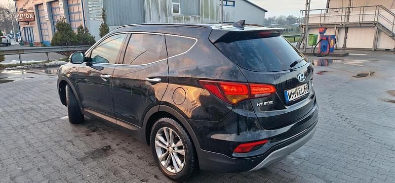 Gebraucht Hyundai Santa Fe 150 PS (110 kW) 2017 Schwarz SUV