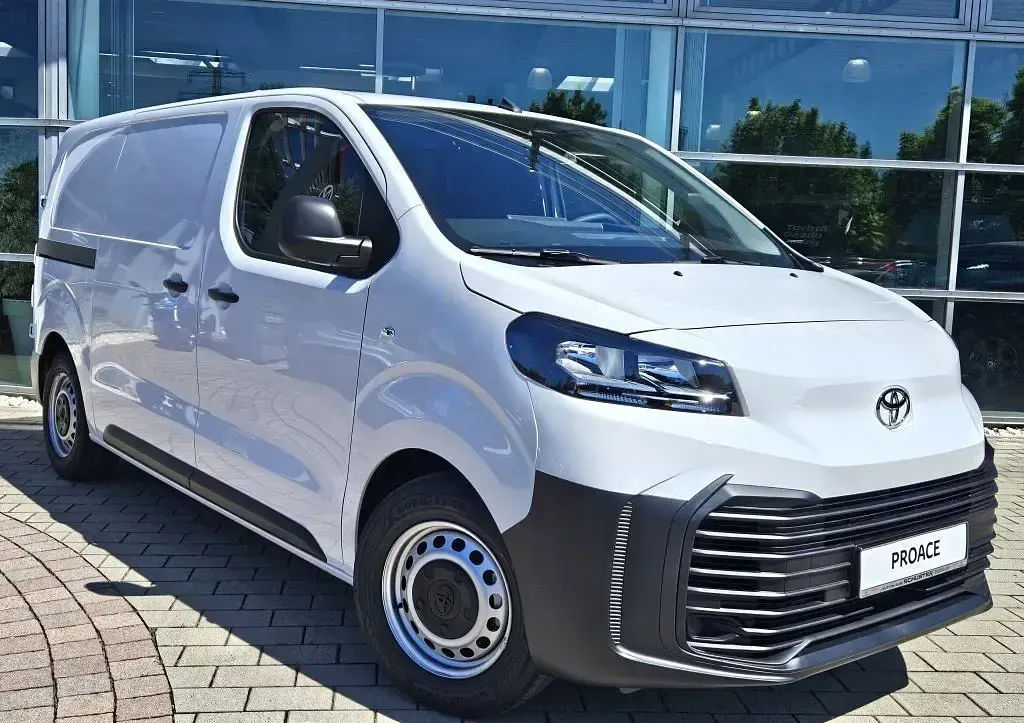 Neu Toyota Proace 120 PS (88 kW) 2026 Ice white Van / Kleinbus