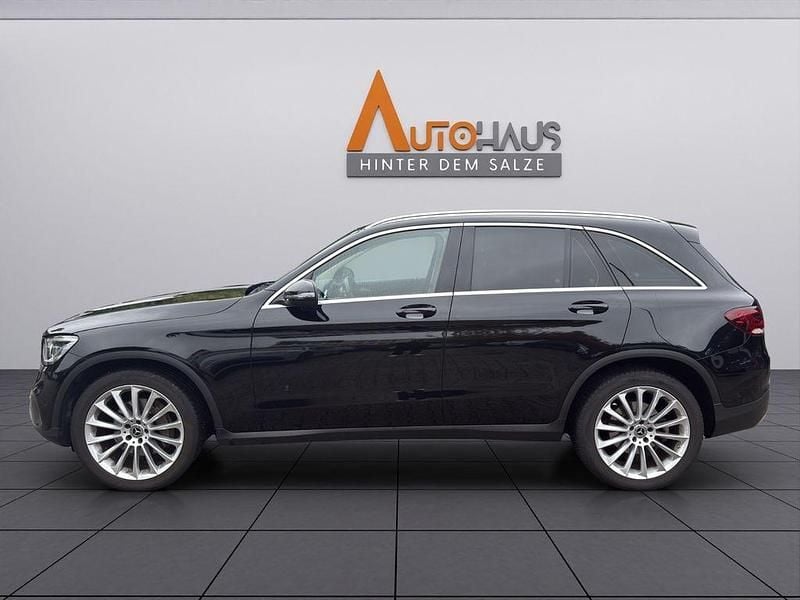 Gebraucht Mercedes GLC300 245 PS (180 kW) 2019 Schwarz SUV