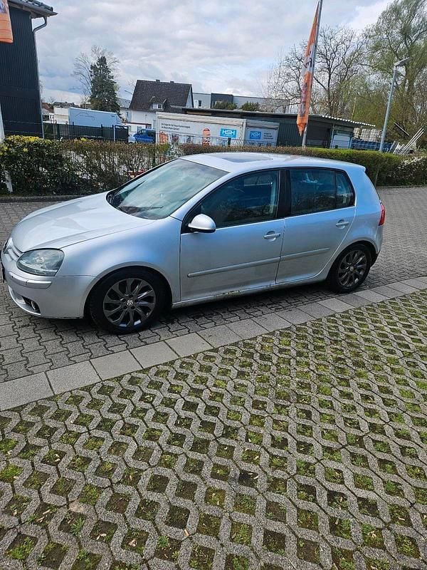 Gebraucht VW Golf IV 140 PS (102 kW) 2004 Silber Limousine