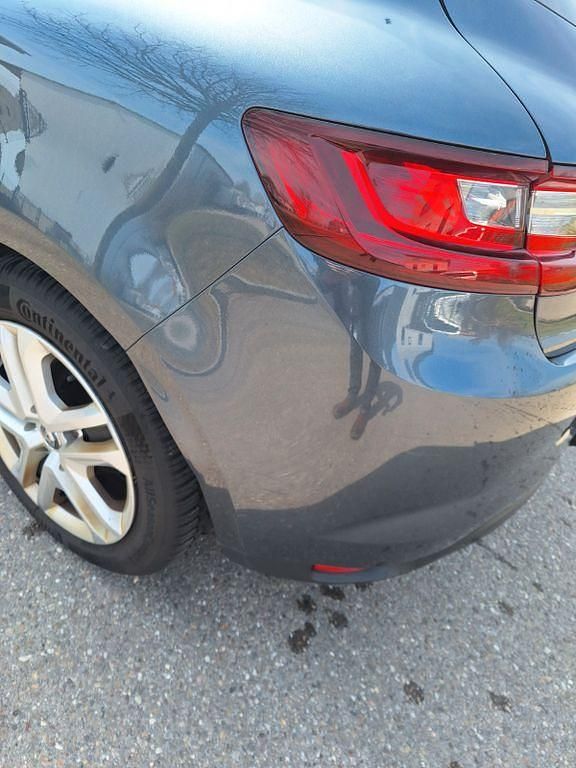 Gebraucht Renault Mégane IV Experience 132 PS (97 kW) 2016 Grau Limousine