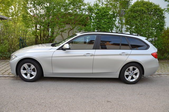 Second-hand BMW 320 250 CP (183 kW) 2012 Argintiu Break
