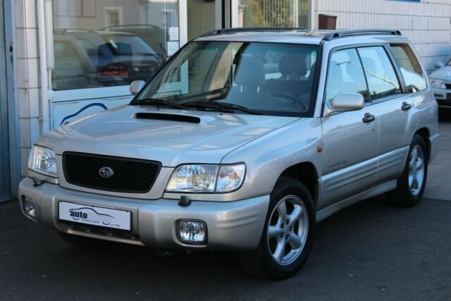 Gebraucht Subaru Forester 170 PS (125 kW) 2000 Silber metallic SUV