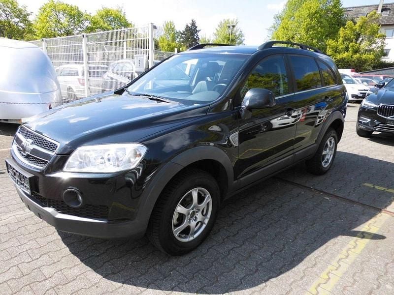 Gebraucht Chevrolet Captiva LS 136 PS (100 kW) 2011 Schwarz SUV