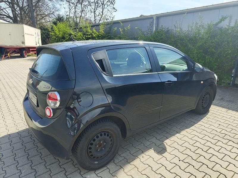 Gebraucht Chevrolet Aveo LTZ 116 PS (85 kW) 2012 Schwarz Kleinwagen