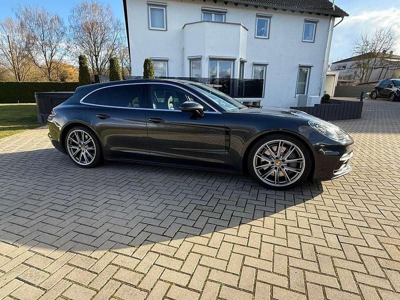 Gebraucht Porsche Panamera Sport 441 PS (324 kW) 2018 Grau Kombi