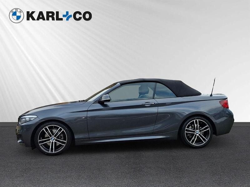 Grau Gebraucht 2021 BMW 220 M Sport Cabrio | 32.798 € (Fairer Preis) - Bild 1/4