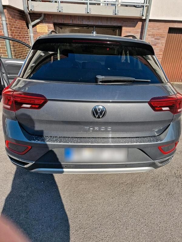 Gebraucht VW T-Roc 150 PS (110 kW) 2022 Grau SUV