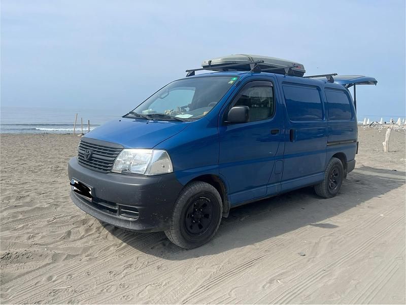 Blau Gebraucht 2007 Toyota HiAce Van / Kleinbus | 19.500 € - Bild 1/4
