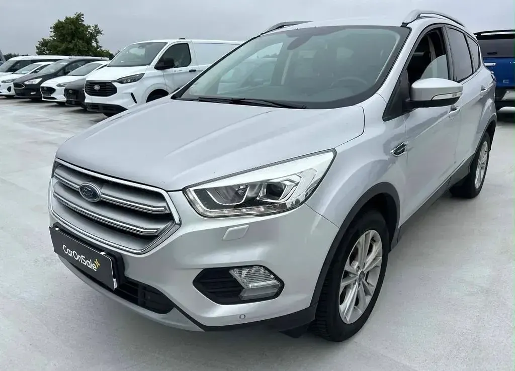 Gebraucht Ford Kuga Titanium 150 PS (110 kW) 2018 Silber SUV