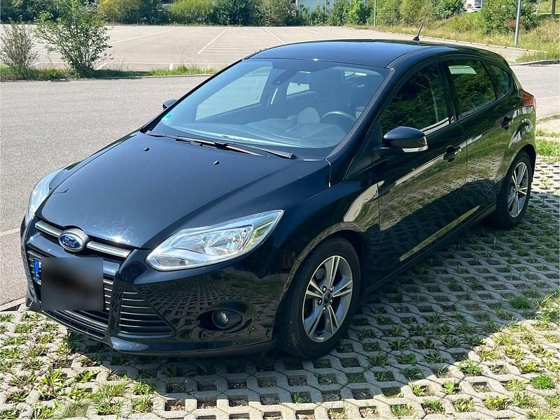 Schwarz Gebraucht 2014 Ford Focus SYNC Edition Limousine | 4.490 € (Guter Preis) - Bild 1/4