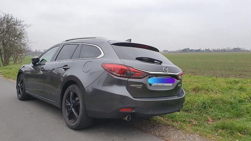 Gebraucht Mazda 6 Sports-Line 175 PS (128 kW) 2017 Grau Kombi