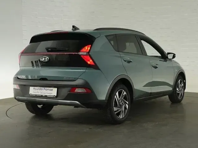 Gebraucht Hyundai Bayon GO! 101 PS (74 kW) 2024 Mangrove green SUV