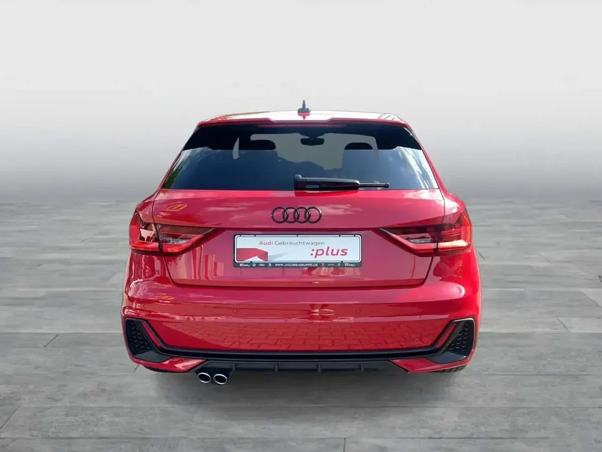 Gebraucht Audi A1 Sportback S-Line 207 PS (152 kW) 2025 Progressivrot metallic Kleinwagen