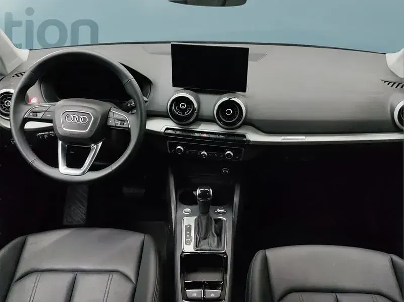Gebraucht Audi Q2 190 PS (139 kW) 2025 Silber SUV
