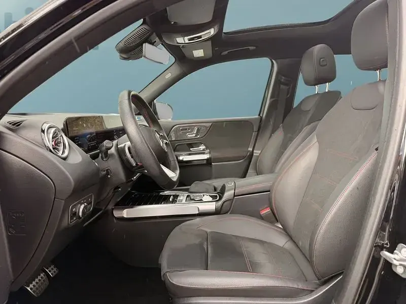 Gebraucht Mercedes GLB200 163 PS (119 kW) 2025 Andere SUV