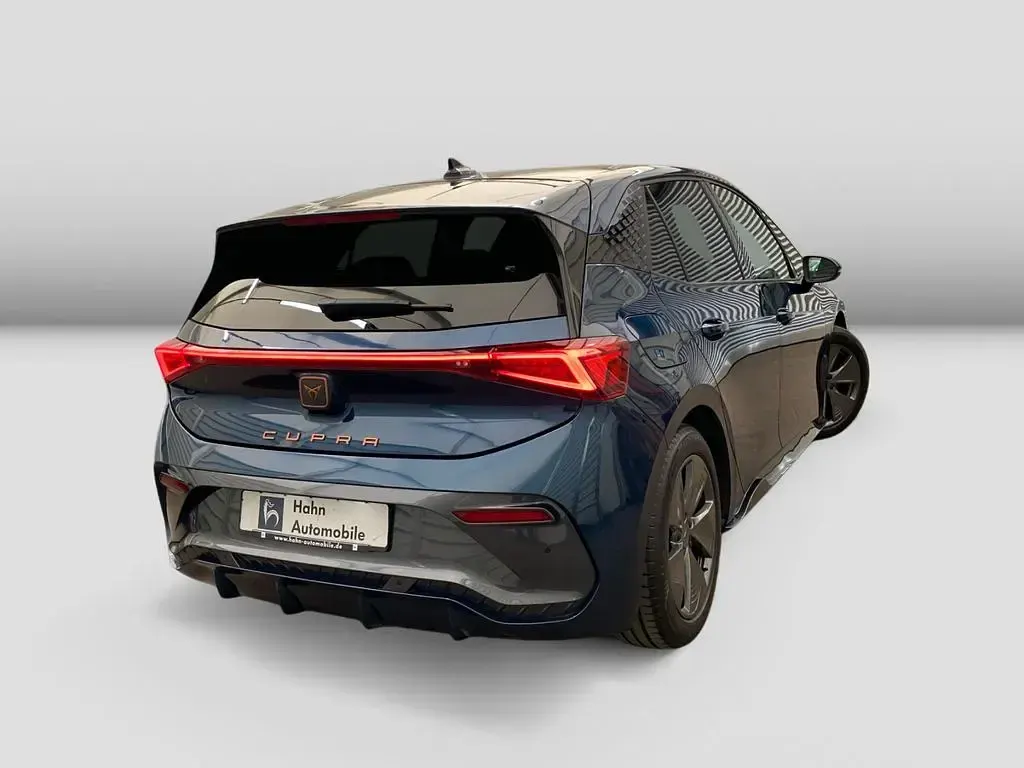 Gebraucht Cupra Born 150 kW (204 PS) 2023 Aurorablau Kleinwagen
