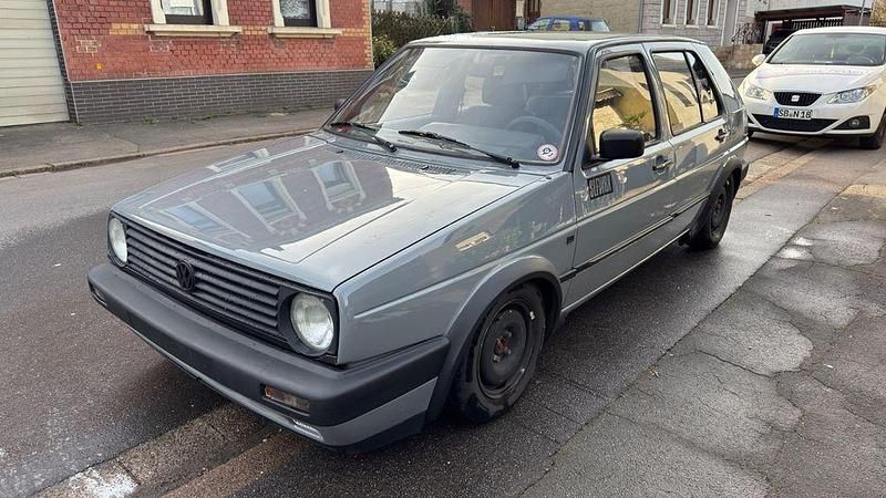 Gebraucht VW Golf II 90 PS (66 kW) 1990 Grau Kleinwagen