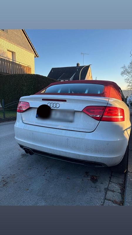 Gebraucht Audi A3 Cabriolet S-Line 125 PS (91 kW) 2011 Weiß Cabrio