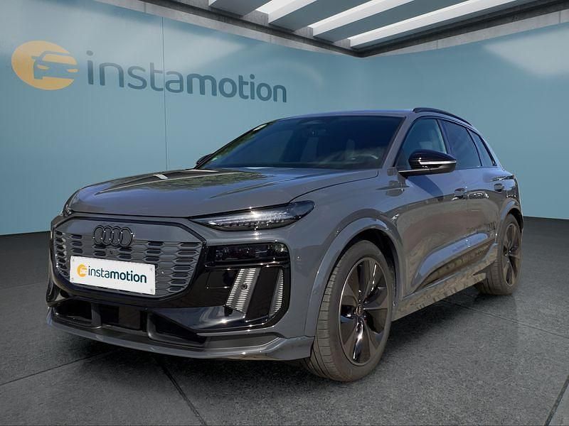 Grau Gebraucht 2025 Audi Q6 e-tron SUV | 80.599 € (Etwas zu teuer) - Bild 1/4