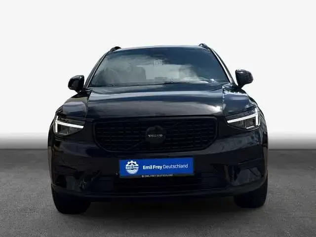 Gebraucht Volvo XC40 120 PS (88 kW) 2025 SUV