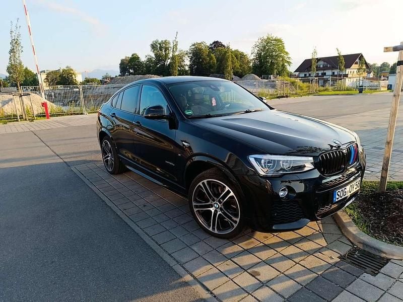 Schwarz Gebraucht 2016 BMW X4 M Sport SUV | 28.000 € (Etwas zu teuer) - Bild 1/4