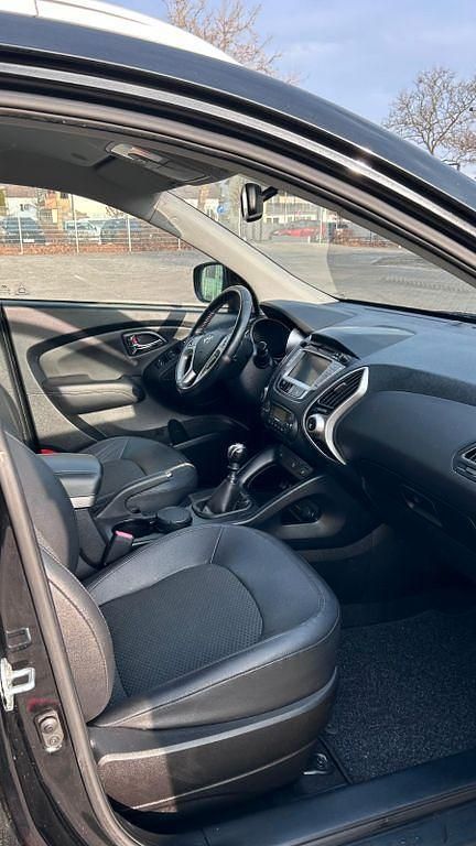 Gebraucht Hyundai ix35 Classic 135 PS (99 kW) 2013 Schwarz SUV