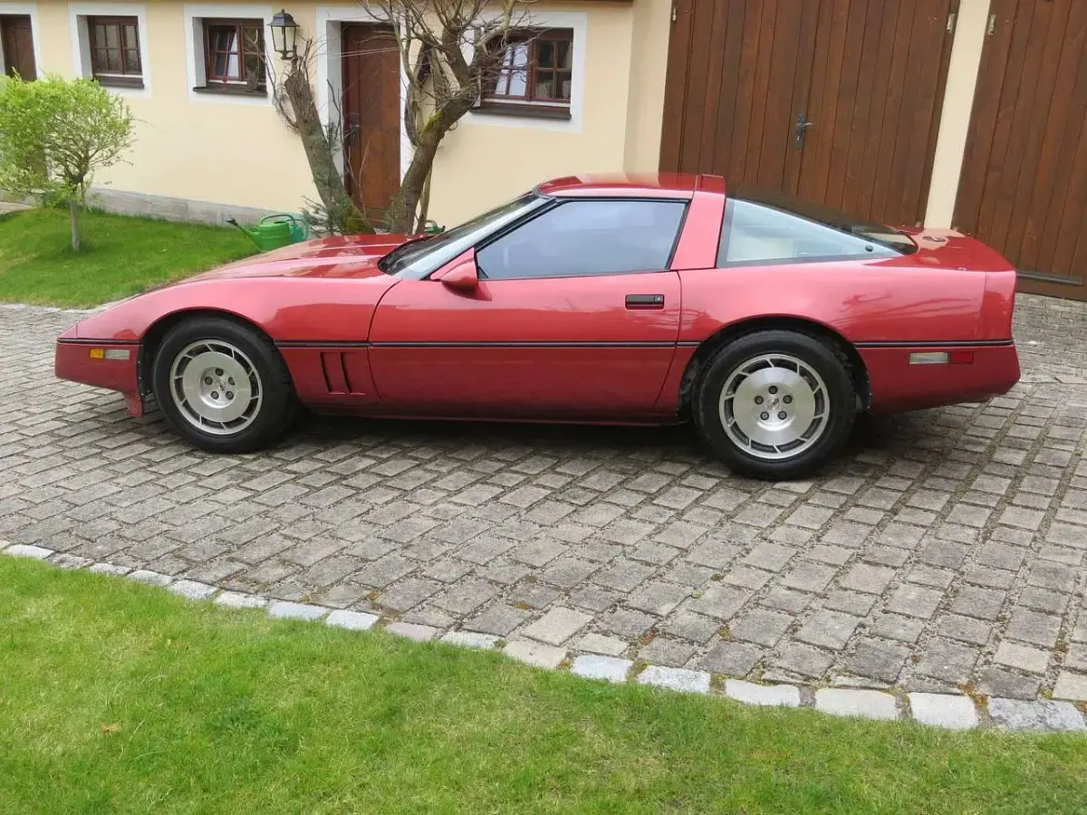 Gebraucht Corvette C4 243 PS (178 kW) 1986 Rot Coupé
