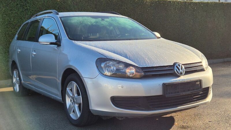 Grau Gebraucht 2012 VW Golf VII Kombi | 6.300 € (Guter Preis) - Bild 1/4