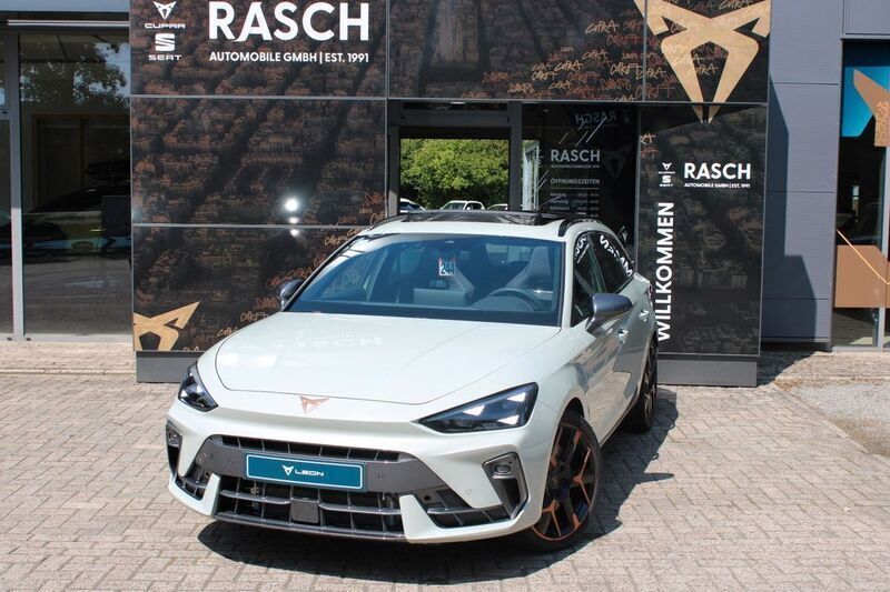 Grau Neu 2024 Cupra Leon VZ Limousine | 58.330 € - Bild 1/4