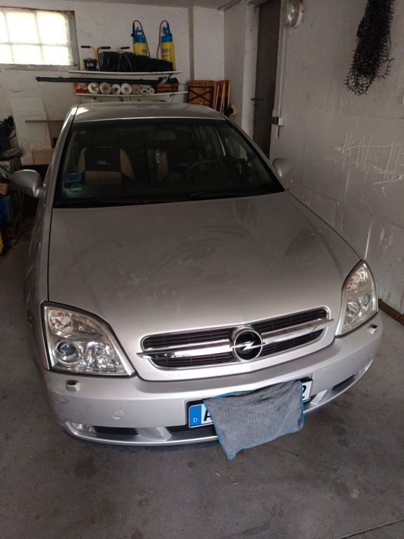 Silber Gebraucht 2002 Opel Vectra Limousine | 4.999 € - Bild 1/4