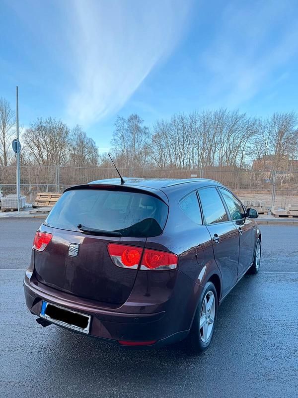 Gebraucht Seat Altea XL 140 PS (102 kW) 2007 Braun Van / Kleinbus