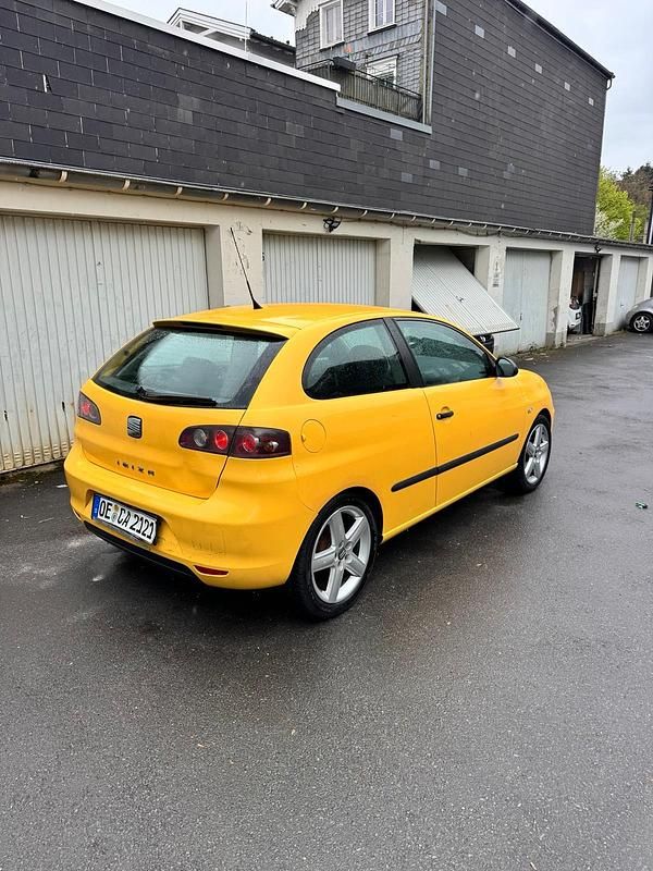 Second-hand Seat Ibiza 70 CP (51 kW) 2007 Galben Hatchback