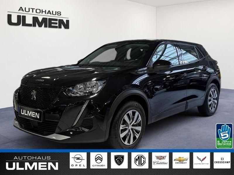 Gebraucht Peugeot e-2008 Active 100 kW (136 PS) 2022 Schwarz SUV