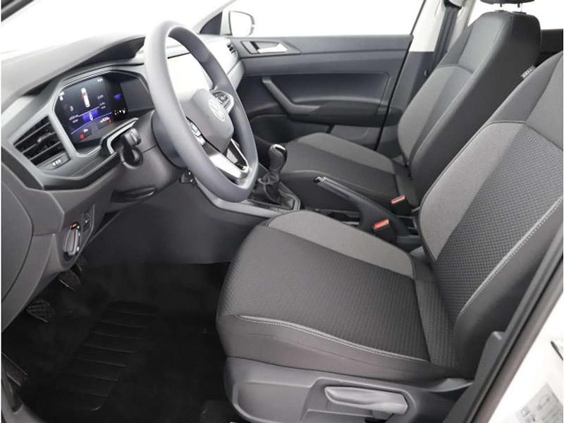 Gebraucht VW Polo Basis 95 PS (69 kW) 2026 Ascotgrau Kleinwagen