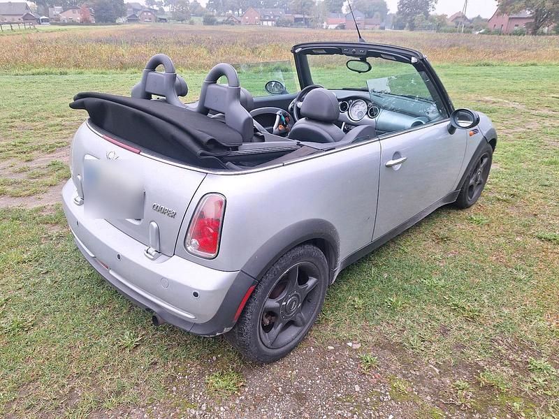 Gebraucht Mini Cooper Cabriolet 116 PS (85 kW) 2006 Silber Cabrio