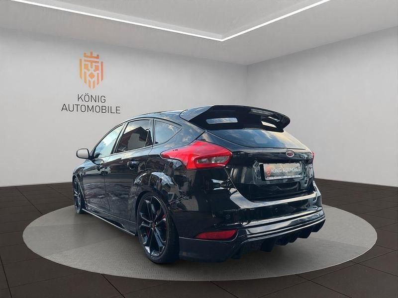 Gebraucht Ford Focus ST 250 PS (183 kW) 2018 Schwarz Limousine