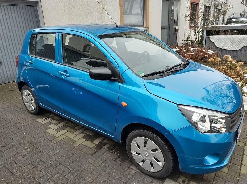Blau Gebraucht 2018 Suzuki Celerio Basic Kleinwagen | 8.500 € (Fairer Preis) - Bild 1/4