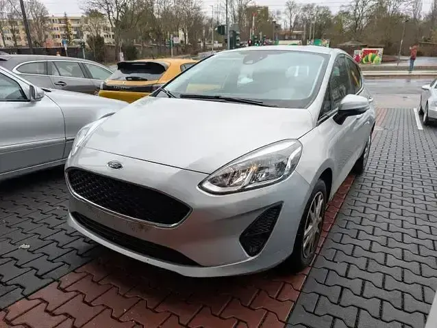 Gebraucht Ford Fiesta Cool & Connect 184 PS (135 kW) 2021 Silber Kleinwagen