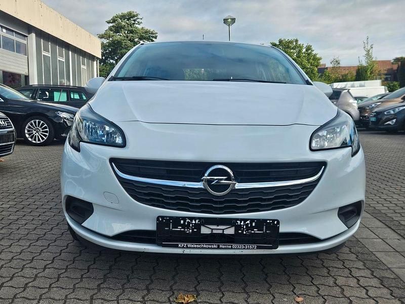Gebraucht Opel Corsa Selection 69 PS (50 kW) 2015 Weiß