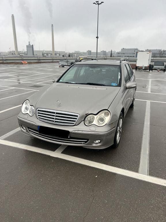 Gebraucht 2006 Mercedes C280 Classic Limousine | 2.300 € (Fairer Preis) - Bild 1/4