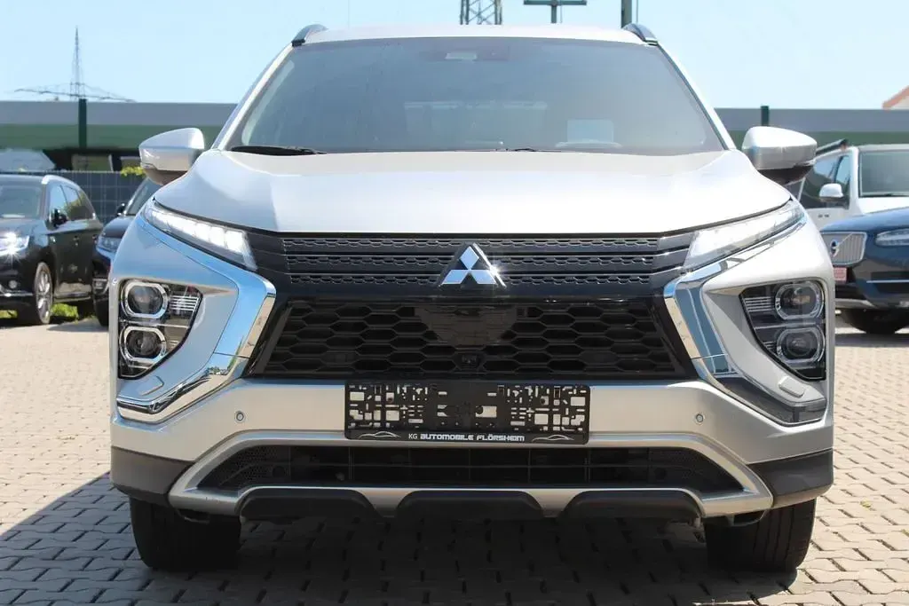 Gebraucht Mitsubishi Eclipse Cross Edition 188 PS (138 kW) 2022 Silber SUV