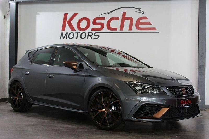 Gebraucht Cupra Leon 310 PS (228 kW) 2018 "pirineos" grau Limousine