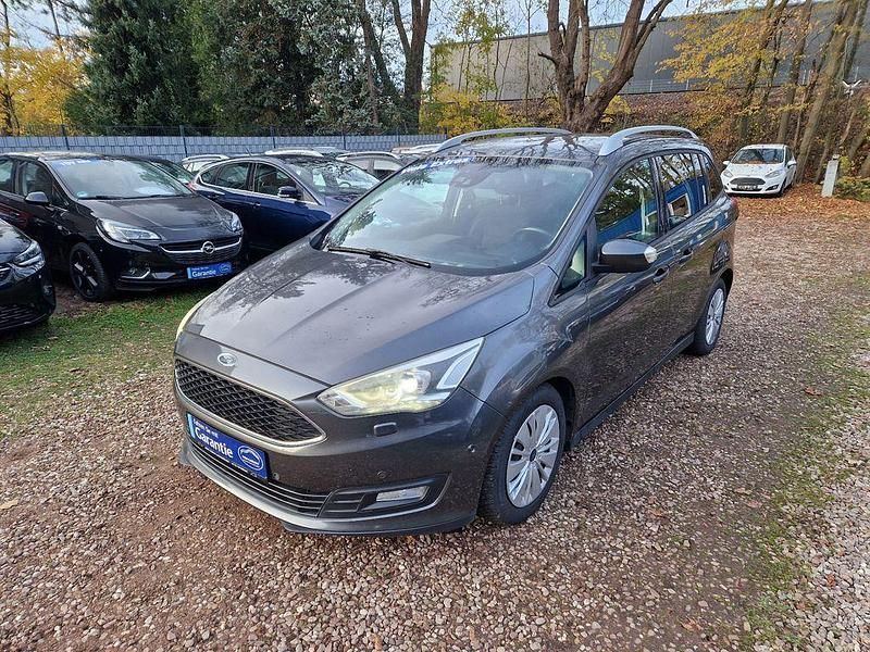 Grau Gebraucht 2016 Ford Grand C-Max Van / Kleinbus | 9.999 € (Fairer Preis) - Bild 1/4
