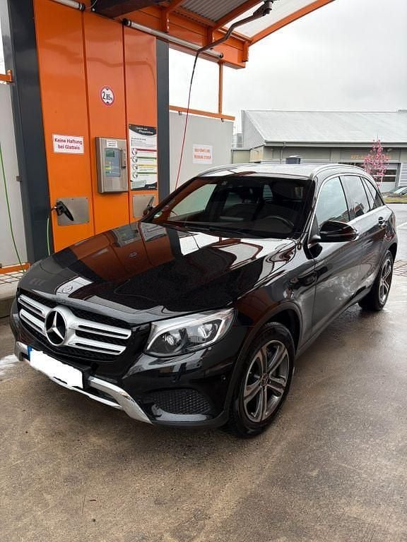 Gebraucht Mercedes GLC220 170 PS (125 kW) 2018 Schwarz SUV
