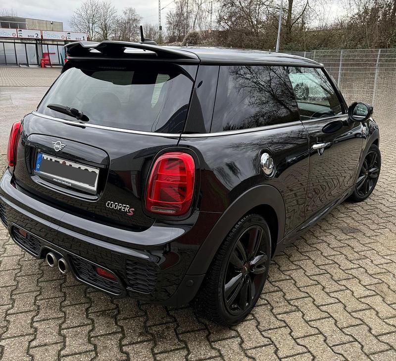 Gebraucht Mini John Cooper Works 192 PS (141 kW) 2020 Schwarz Kleinwagen