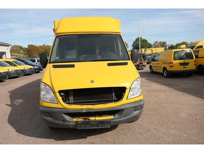 Gebraucht Mercedes Sprinter 95 PS (69 kW) 2011 Gelb (metallic) Van