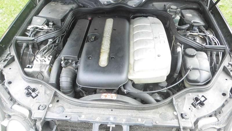 Gebraucht 2003 Mercedes E320 Elegance Kombi | 1.600 € (Superpreis) - Bild 1/4